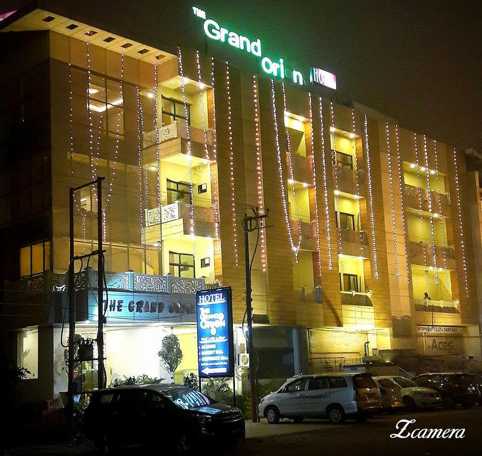 The Grand Orion 호텔 Chinhat 외부 사진