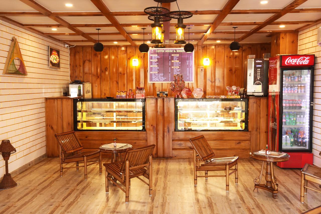 The Grand Orion 호텔 Chinhat 외부 사진